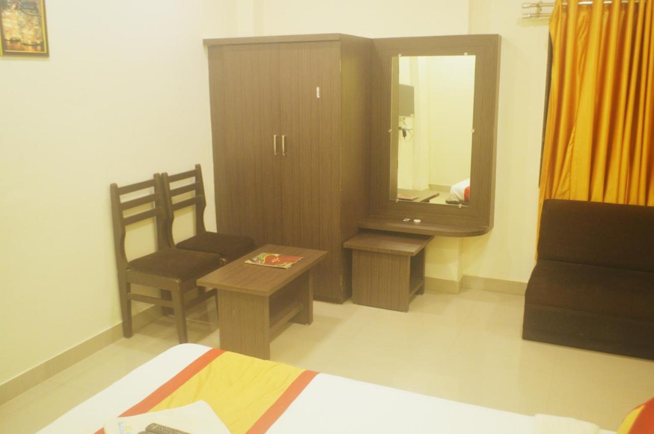 Hotel Sunrise N Resorts Nagpur Exterior foto